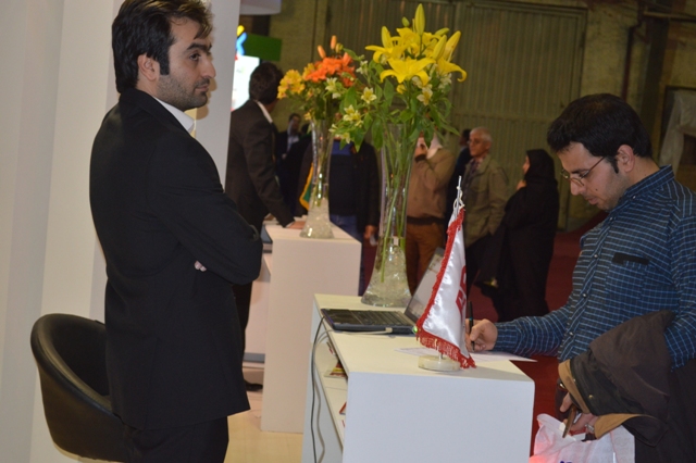 علیرضا پویافر:گزارش اختصاصی یازدهمین نمایشگاه فناوری اطلاعات استان یزد: گفتگوهای کامیتکسی(7)