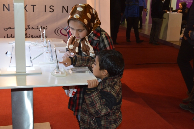 علیرضا پویافر: گزارش اختصاصی یازدهمین نمایشگاه فناوری اطلاعات استان یزد:کودکان و نوجوانان کامیتکسی(8)