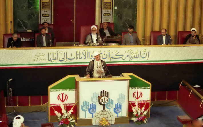 یزد فردا: مراسم تحلیف آیتالله هاشمیرفسنجانی رئیسجمهوری ایران یزد فردا: مراسم تحلیف آیتالله هاشمیرفسنجانی رئیسجمهوری ایران