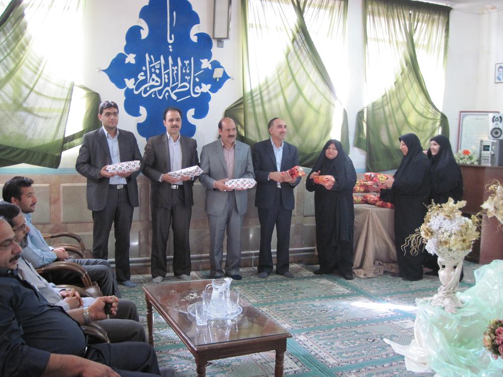 http://www.yazdfarda.com/media/news_gal/file_1819.jpeg