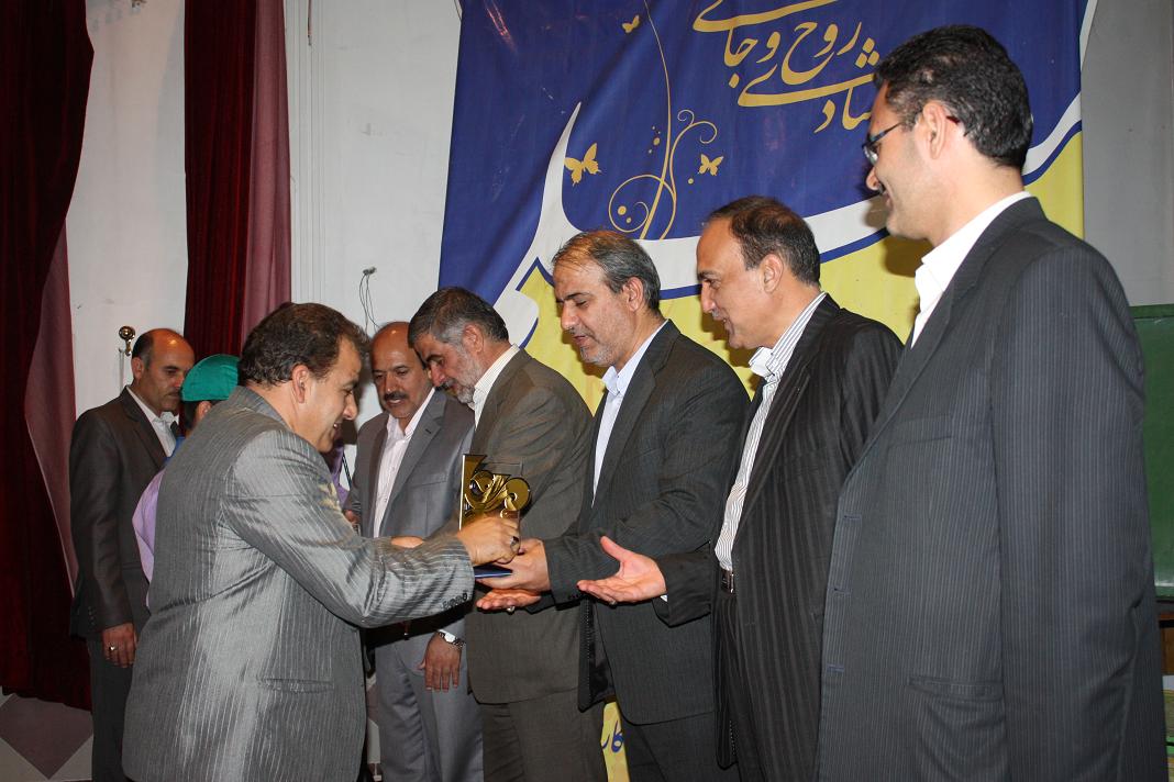 http://www.yazdfarda.com/media/news_gal/file_1825.jpeg