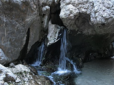 http://www.yazdfarda.com/media/news_gal/file_30412.jpeg