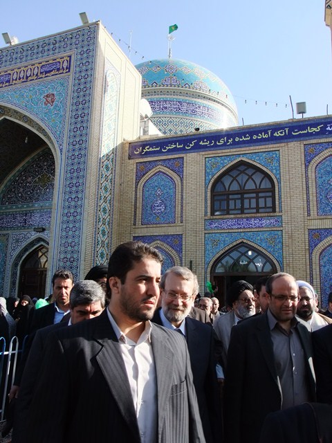http://www.yazdfarda.com/media/news_gal/file_50335.jpeg