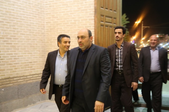 http://www.yazdfarda.com/media/news_gal/file_78946.jpeg
