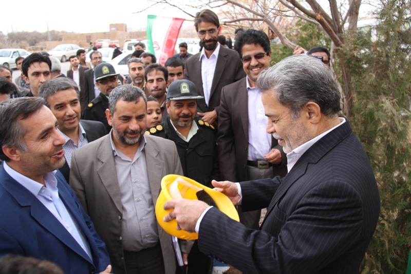 http://yazdfarda.com/media/news_gal/file_83895.jpeg