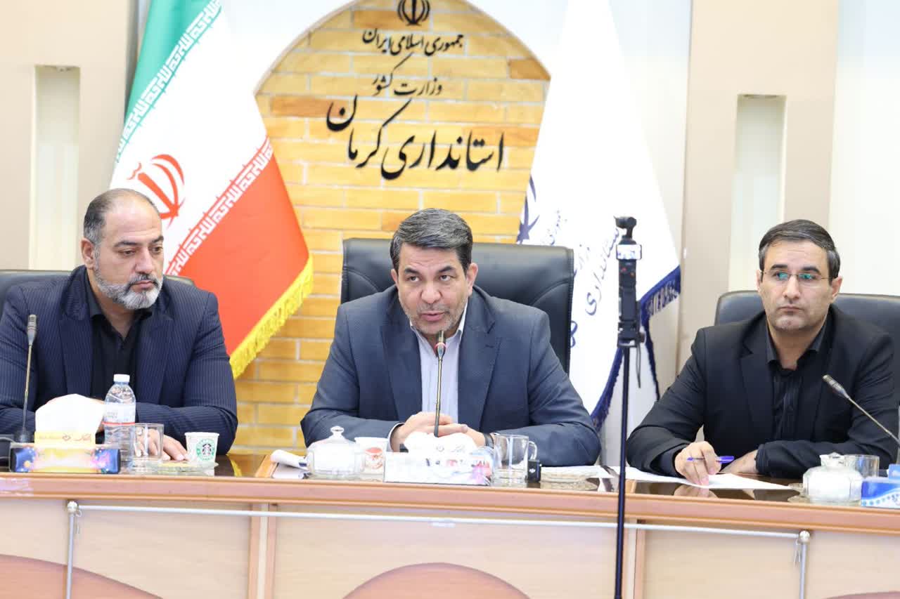 هشدار استاندار کرمان درباره پیامدهای اختلال در تأمین دارو و لزوم مسئولیت‌پذیری همه بخش‌های حوزه سلامت