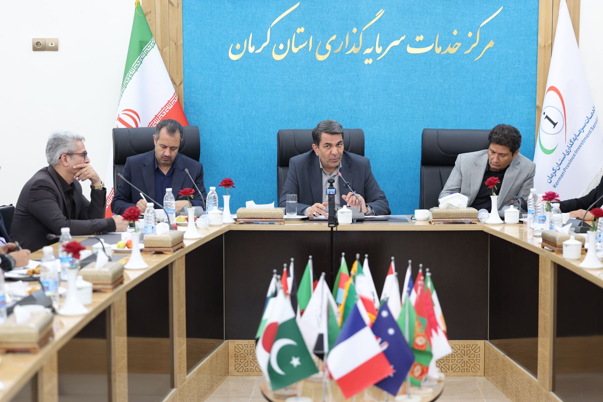 تشکیل دبیرخانه دائمی جذب سرمایه‌گذاری خارجی در استان/ مهلت یک‌ماهه دستگاه‌ها برای ارائه طرح‌های اولویت‌دار