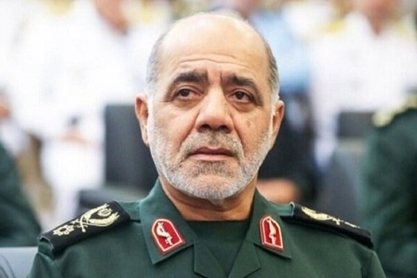 سرلشکر عبداللهی: دشمنان ایران قوی از هرگونه خطای محاسباتی پرهیز کنند سرلشکر عبداللهی: دشمنان ایران قوی از هرگونه خطای محاسباتی پرهیز کنند
