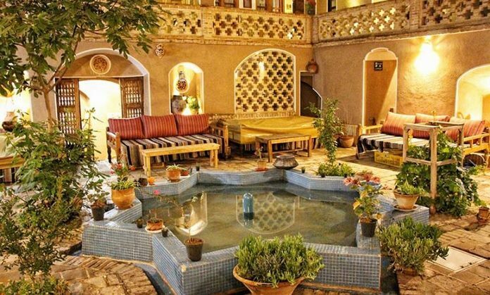 رونق اقامتگاه‌های بومگردی در مهریز