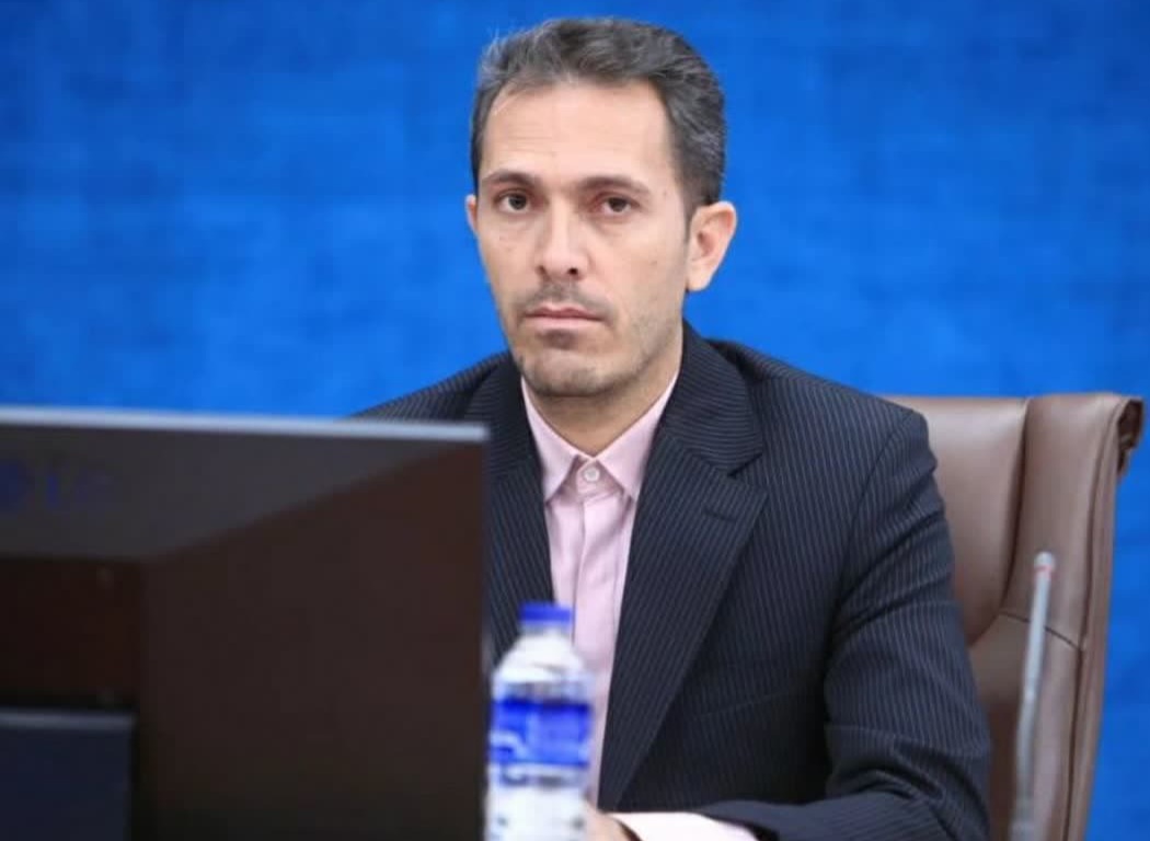 مرمت جاده‌های عشایری شهرستان خاتم