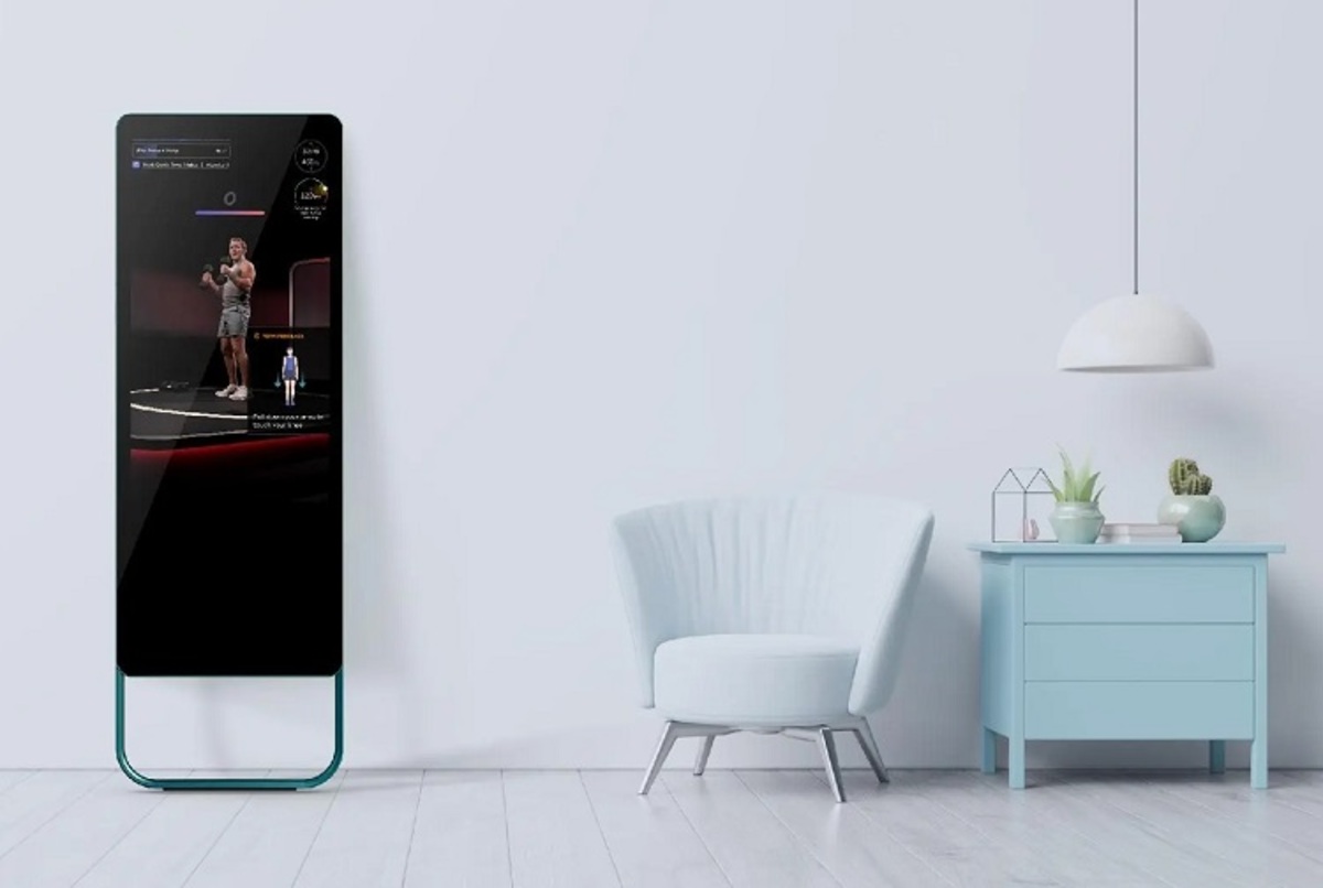 این آینه هوشمند به تناسب اندام انسان کمک می‌کند