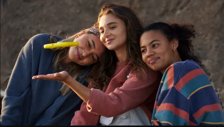 پهپاد جیبی اسنپ چت برای عکاسی و فیلمبرداری سلفی!