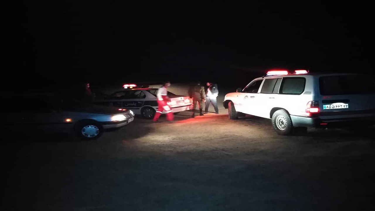 نجات دو خانواده در کمپ کویر دروازه قرآن یزد