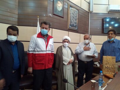 خدمات خیرین مهریزی در بخش درمان ستودنی است