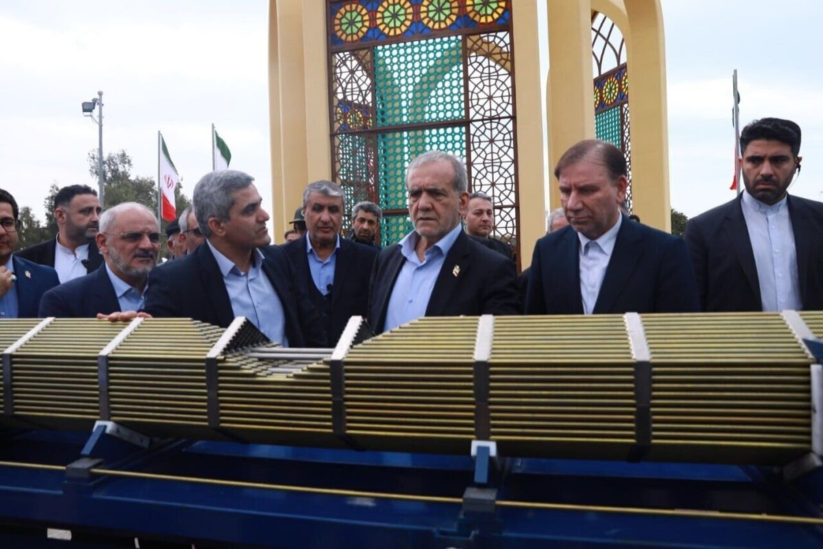 بازدید پزشکیان از نیروگاه هسته‌ای بوشهر
