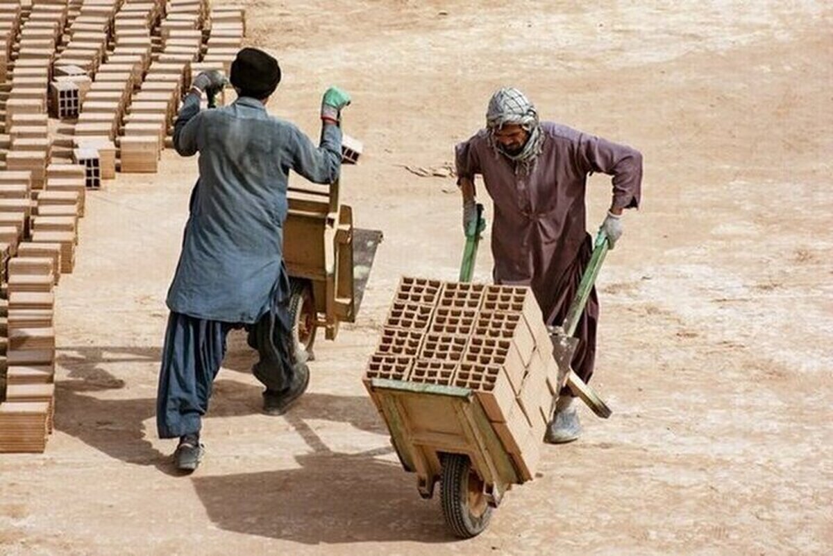 شناسایی ۶۸۴ تبعه خارجی غیرمجاز در کارگاه‌های استان یزد