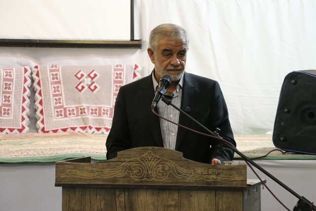 شهدا ستونهای عزت و امنیت ایران اسلامی هستند شهدا ستونهای عزت و امنیت ایران اسلامی هستند