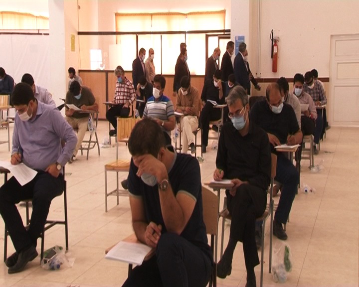 بازدید رئیس کل دادگستری استان یزد از آزمون کارشناسان رسمی دادگستری