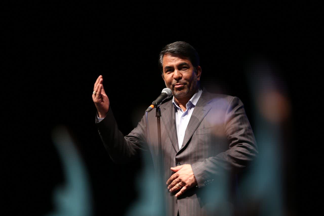 مسئولان استان در خدمت رشد تئاتر کرمان هستند