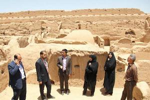 در آستانه هفته میراث فرهنگی معاون سرمایه گذاری میراث استان از بخش زارچ بازدید کرد+تصاویر