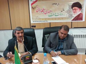 فرماندار خاتم: نسلي كه دفاع مقدس را اداره و در جبهه و جنگ مشاركت داشت مايه افتخار و الگوي همه دوران هاست