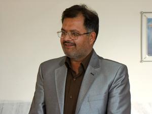 دست های پر محبت پلیس راهور طبس سروان عطاری را بدرقه کرد+عکس