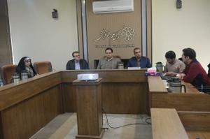 فارغ التحصیل علوم انسانی می توانند به کمک علم خود به تولید ثروت بپردازند