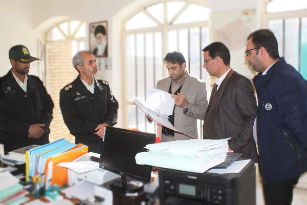 اطلاع مردم از قیمت واقعی کالاها نقش بسزایی در کنترل بازار دارد