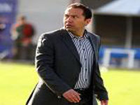 مديرروستا  بازيکنانش را جريمه نقدي کرد 