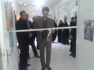 افتتاح نمايشگاه کتاب با حضور فرماندار بافق