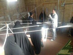 نخستین کارگاه آْموزشی و تولیدی "کاربافی" در میبد آغاز به کار کرد 