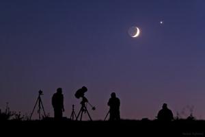  برگزاری رصد عمومی اجرام آسمانی در منطقه بوستان شهردارحمیدیا به مناسبت دهه مبارک فجر