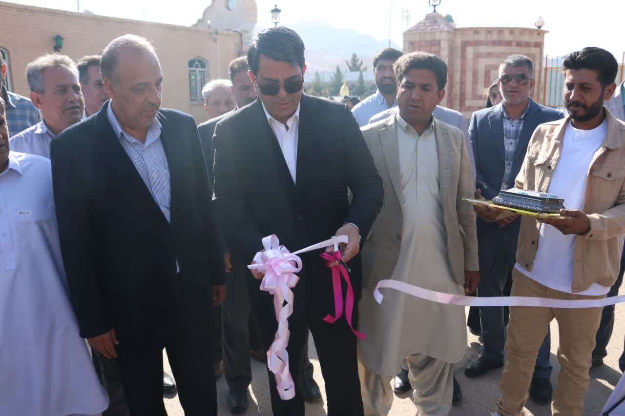 واگذاری 188 دستگاه ماشین‌آلات عمرانی و خدماتی به دهیاری‌های استان/ تکمیل تجهیزات مورد نیاز دهیاری استان