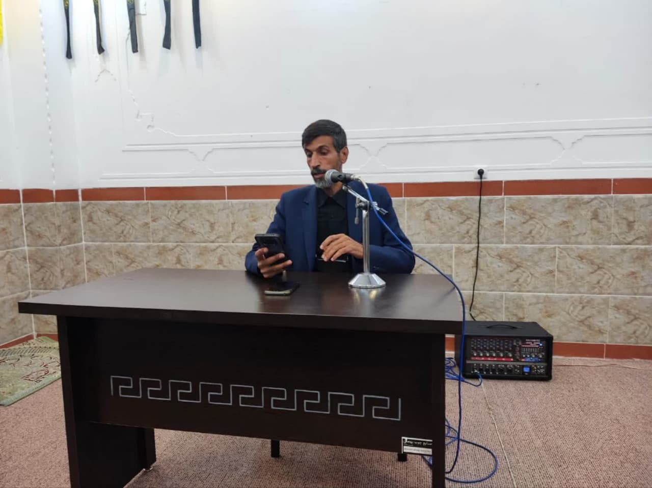 محفل ادبی نغمه های فرات در کتابخانه خاتم الانبیا شهراحمدآباد برگزار شد